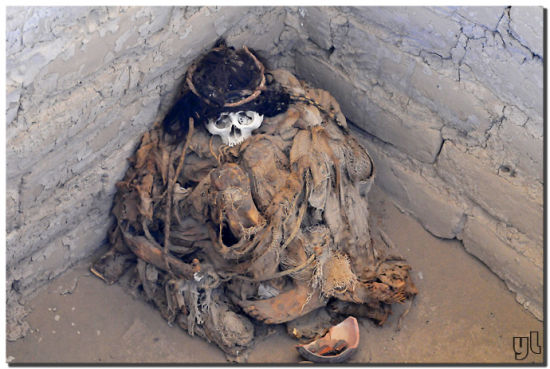 秘鲁的死亡谷-与千年古尸面对面